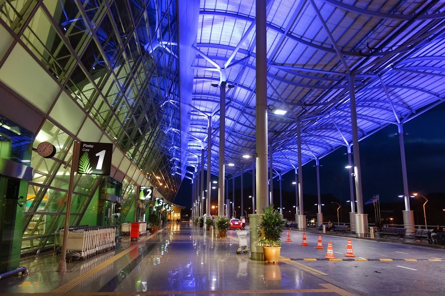 مطار بينانج ماليزيا