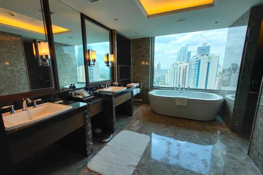 Radisson Blu Plaza Bangkok