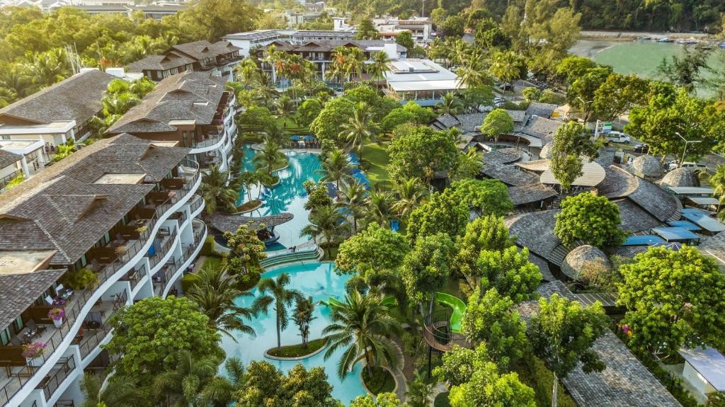 منتجع هوليداي آو نانغ بيتش، كرابي Holiday Ao Nang Beach Resort