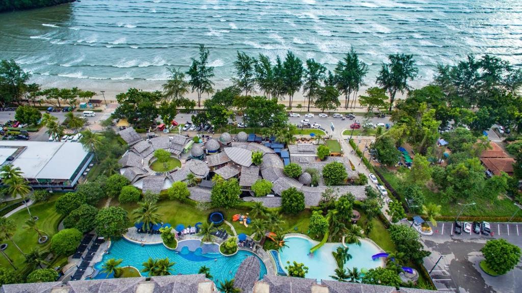 منتجع هوليداي آو نانغ بيتش، كرابي Holiday Ao Nang Beach Resort