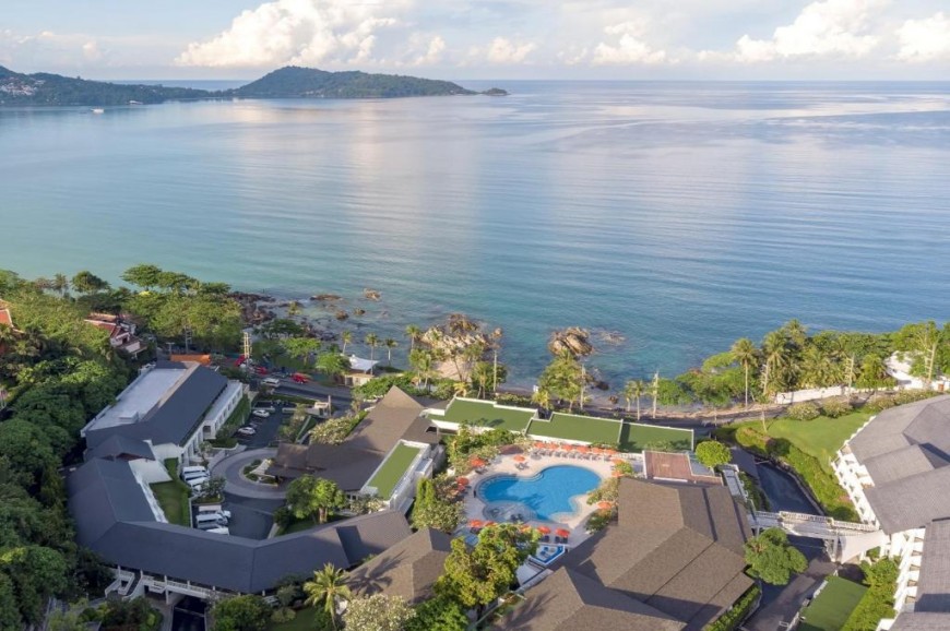 منتجع دايموند كليف بوكيت تايلاند Diamond Cliff Resort & Spa  Phuket Thailand