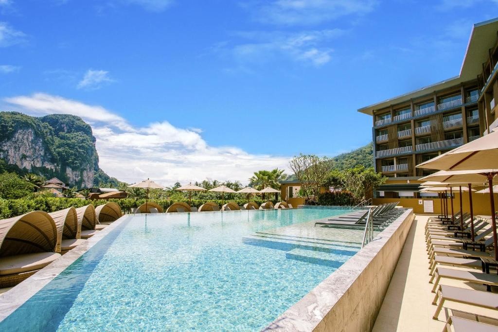 منتجع سنترا باي سينتارا فو بانو كرابي  Centra by Centara Phu Pano Resort Krabi