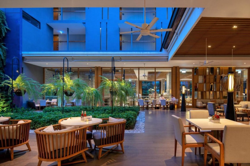 فندق هوليدي إن إكسبريس بوكيت باتونغ بيتش تايلاند Holiday Inn Express Phuket Patong Beach Central