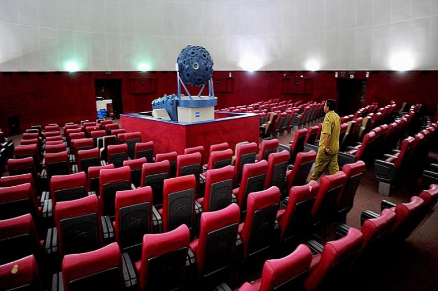 القبة الفلكية جاكرتا اندونيسيا القبة الفلكية جاكرتا اندونيسيا