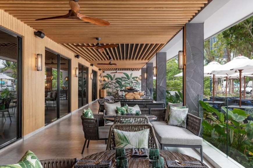 Four Points by Sheraton Phuket Patong Beach Resort