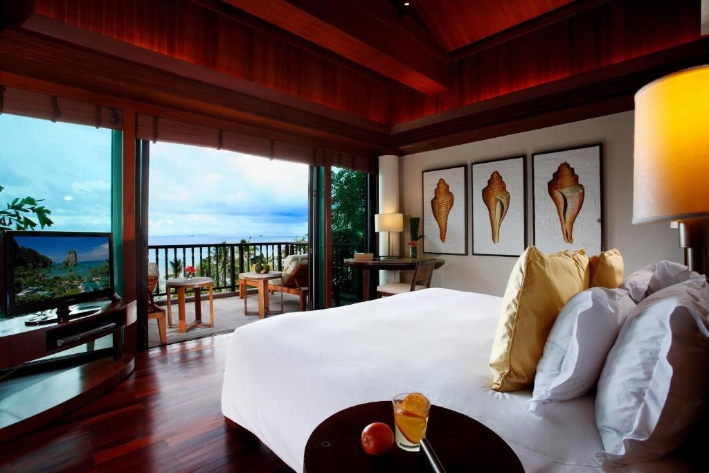 منتجع وفيلات سنتارا غراند بيتش كرابي  Centara Grand Beach Resort & Villas Krabi