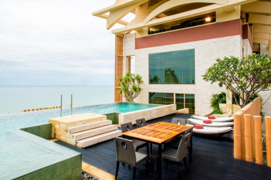 فندق ومنتجع سنتارا غراند ميراج بيتش باتايا تايلاند Centara Grand Mirage Beach Resort Pattaya Thailand