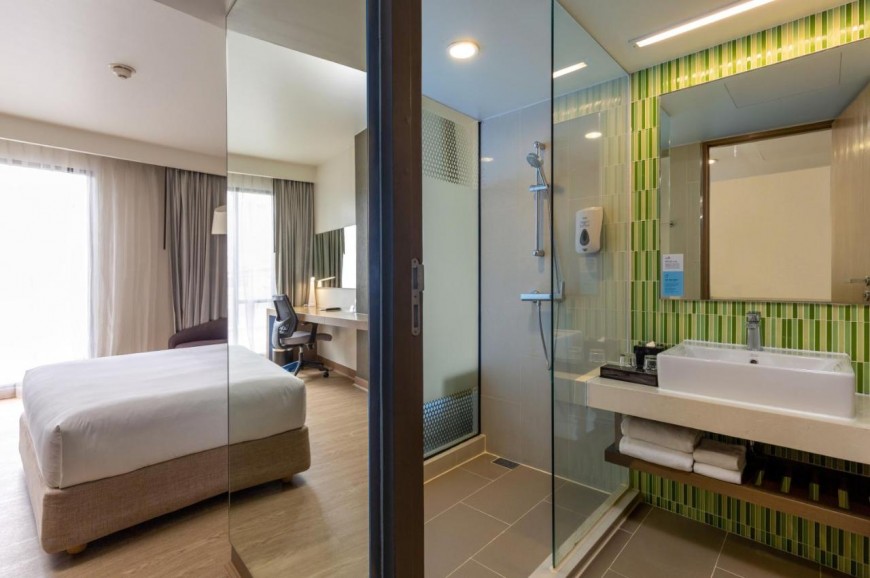  Holiday Inn Express Bangkok Sukhumvit 11