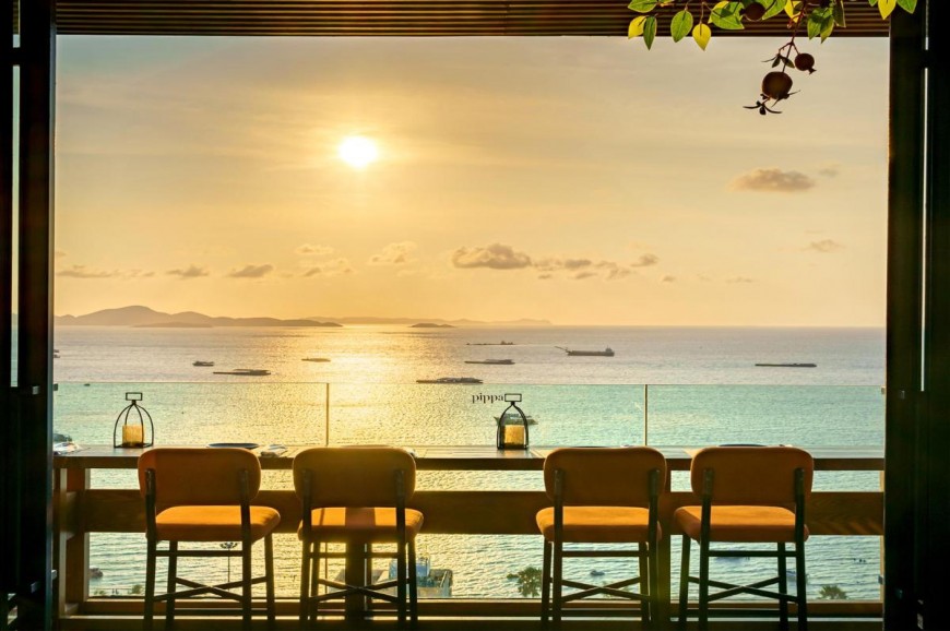 mytt beach hotel pattaya Thailand