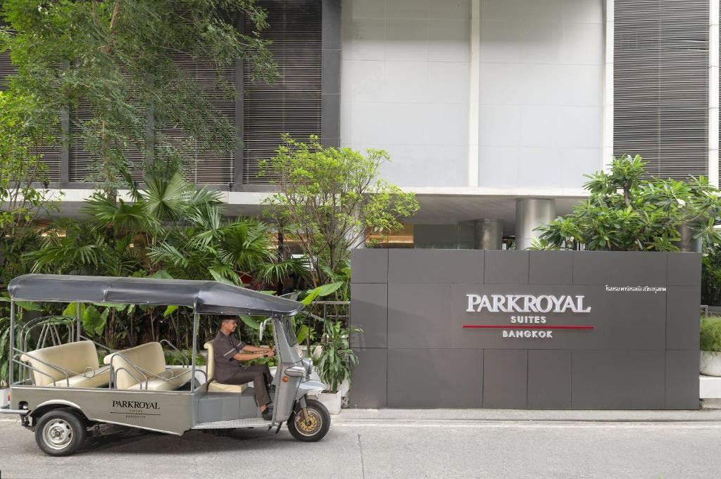  parkroyal suites Bangkok