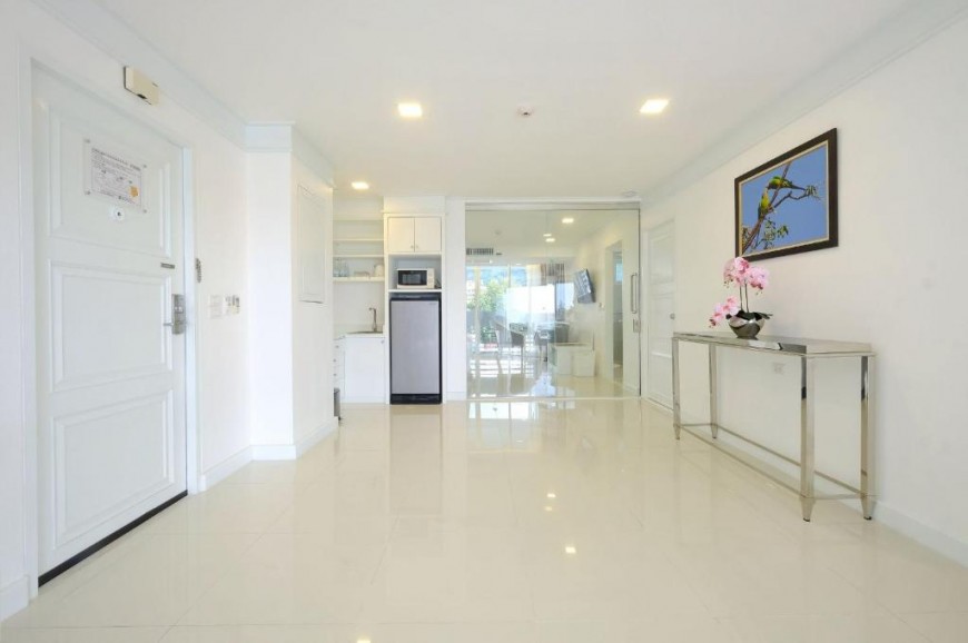 فندق اندمان بيتش سويتس بوكيت Andaman Beach Suites Hotel