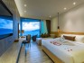 منتجع كريست ريزورت آند بول فيلاز بوكيت  Crest Resort & Pool Villas phuket