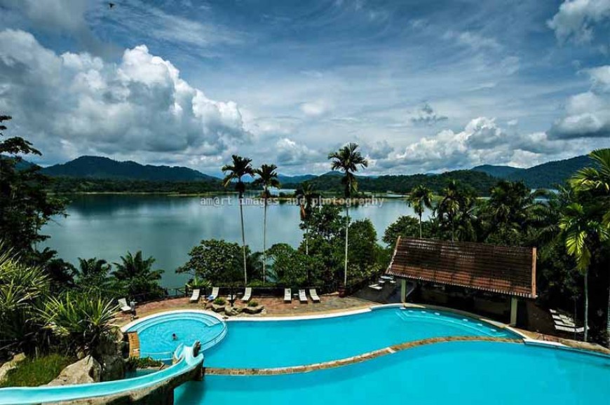 بحيرة كينير ولاية ترينجانو ماليزيا