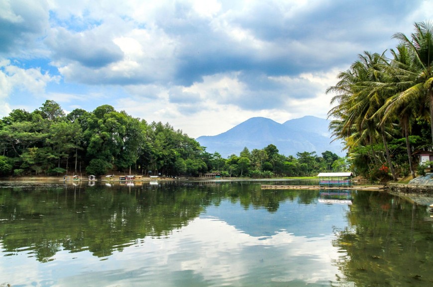 بحيرة فينيسا باندونق اندونيسيا