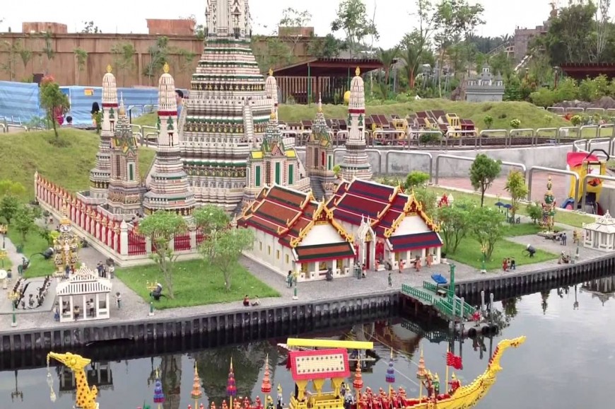 متنزه وملاهي ليغولاند في ولاية جوهور بماليزيا متنزه وملاهي ليغولاند في ولاية جوهور بماليزيا