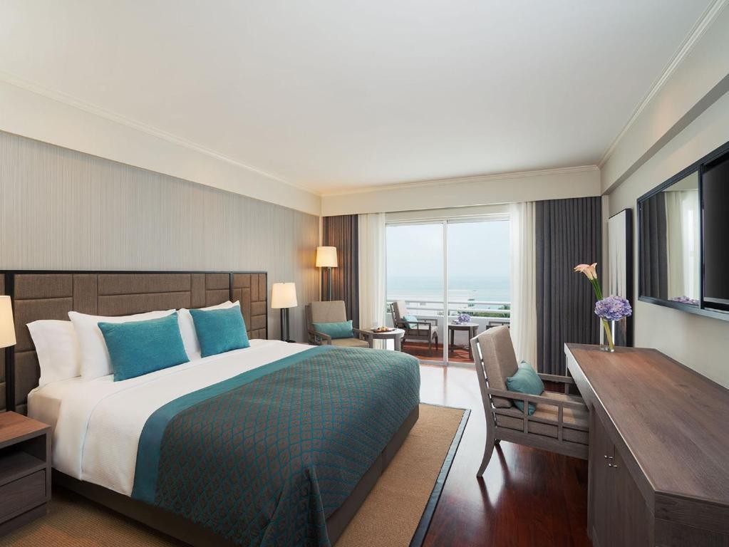 AVANI Sea View Room