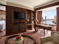 Executive River View Suite King