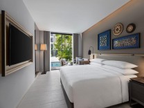 Pool Access, Guest room, 1 King
