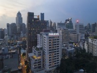 parkroyal suites Bangkok