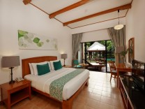 Deluxe Terrace Room