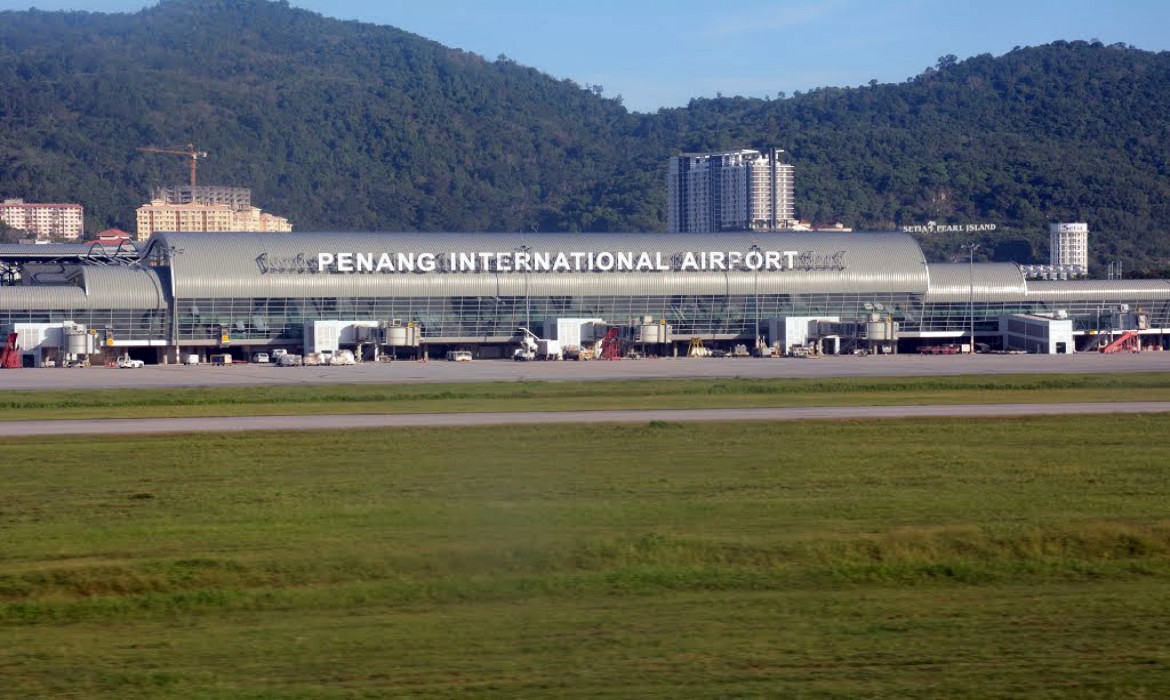 مطار ماليزيا