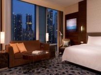 club deluxe room