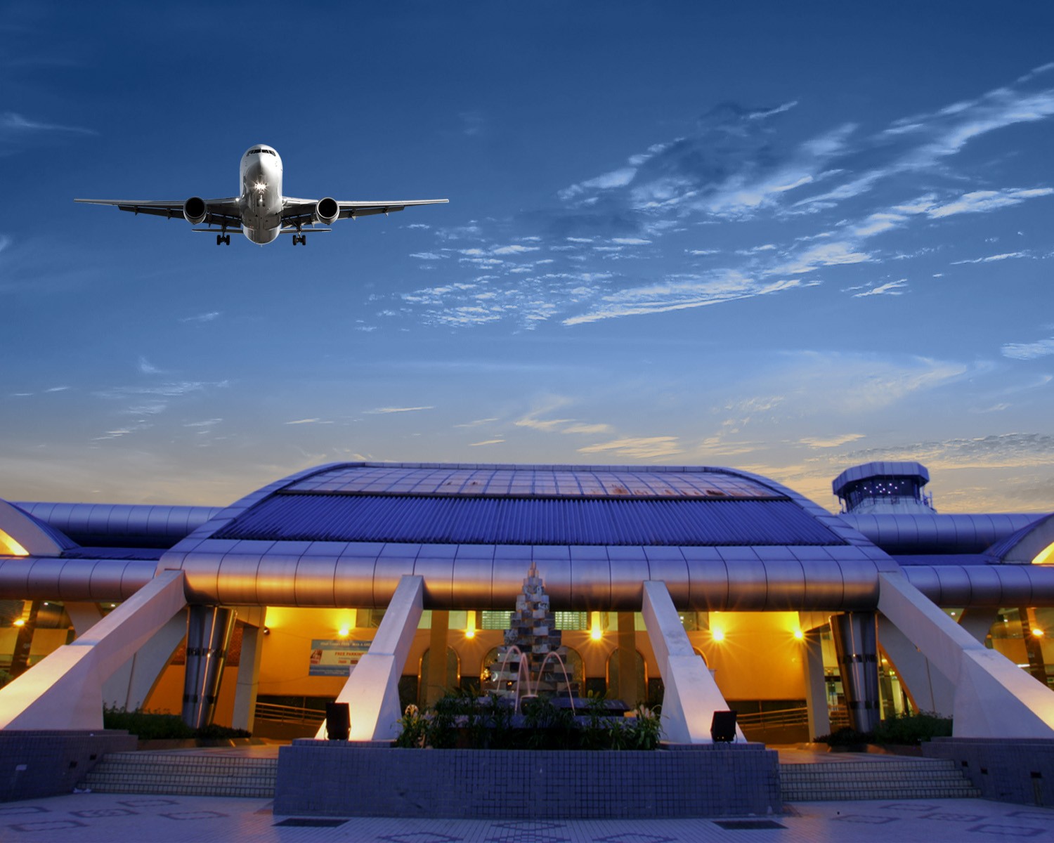 مطار السلطان إسماعيل الدولي جوهور بهرو